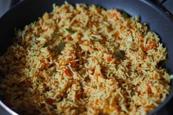 Tomato rice in a pan